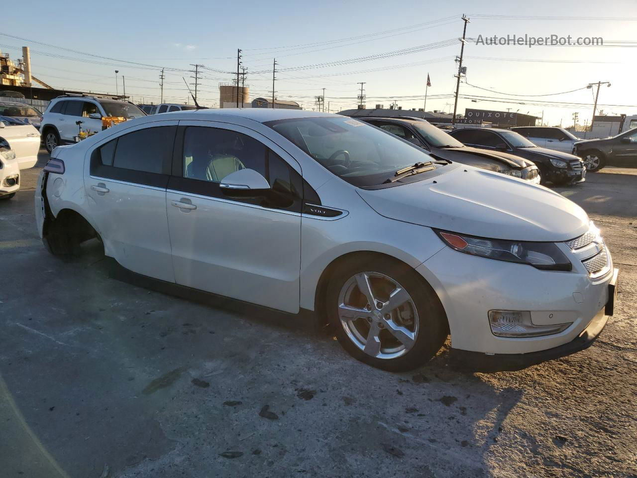 2013 Chevrolet Volt  White vin: 1G1RH6E40DU130043