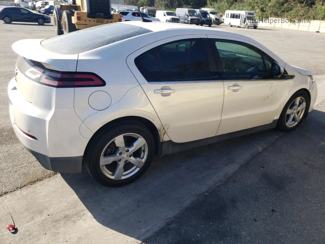 2013 Chevrolet Volt  Cream vin: 1G1RH6E45DU113299