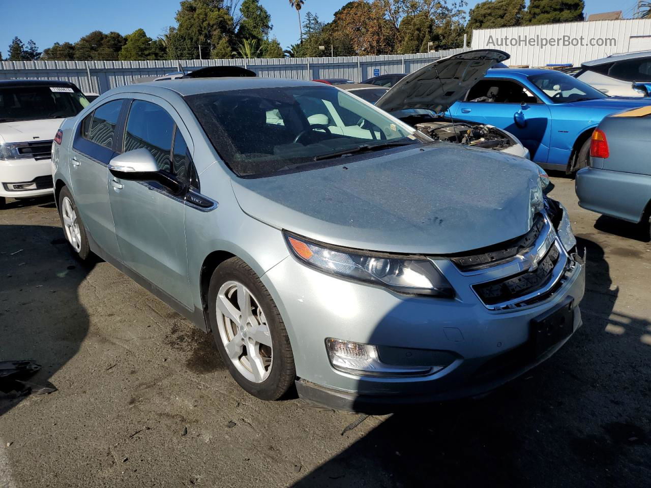 2013 Chevrolet Volt  Серебряный vin: 1G1RH6E45DU131186