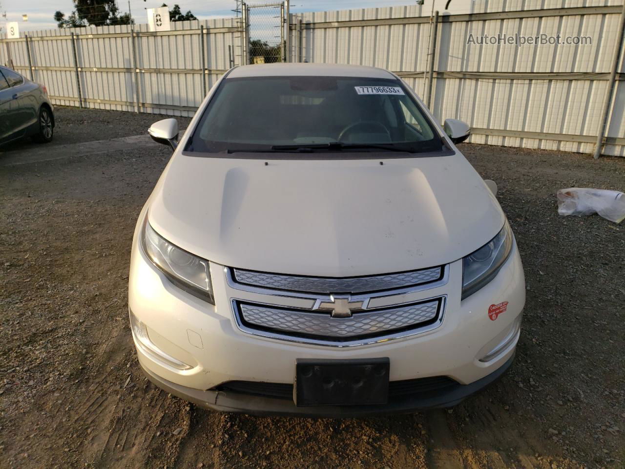 2013 Chevrolet Volt  Кремовый vin: 1G1RH6E47DU138480