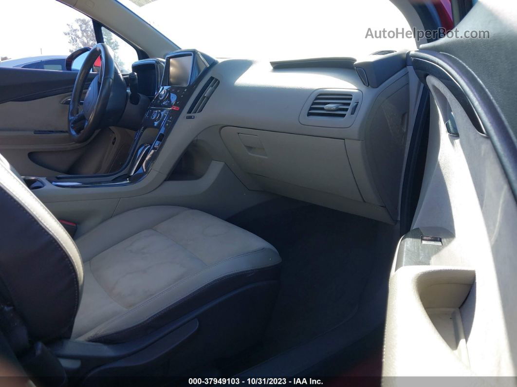 2013 Chevrolet Volt   Красный vin: 1G1RH6E47DU149799