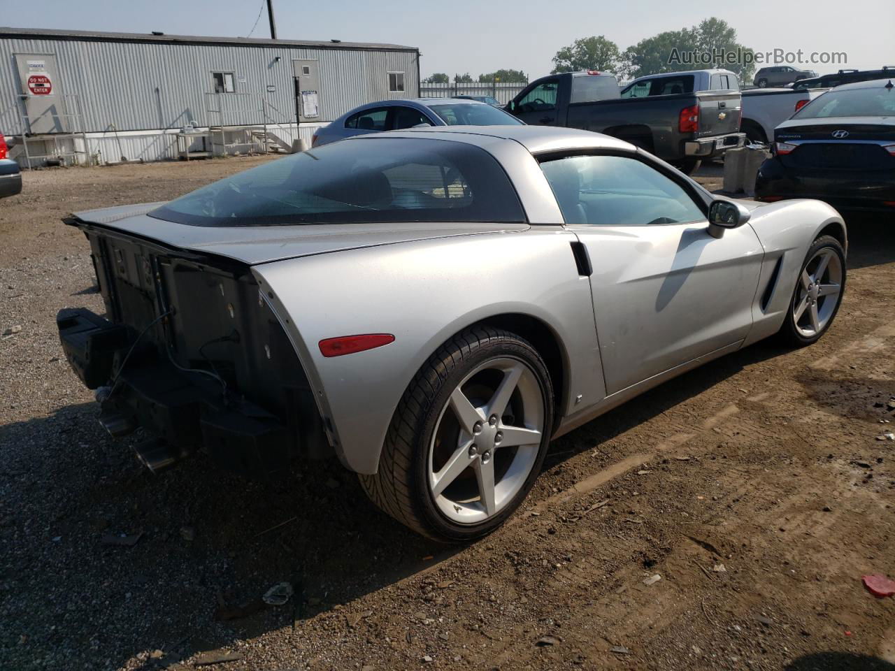 2006 Chevrolet Corvette  Silver vin: 1G1YY25U965116076