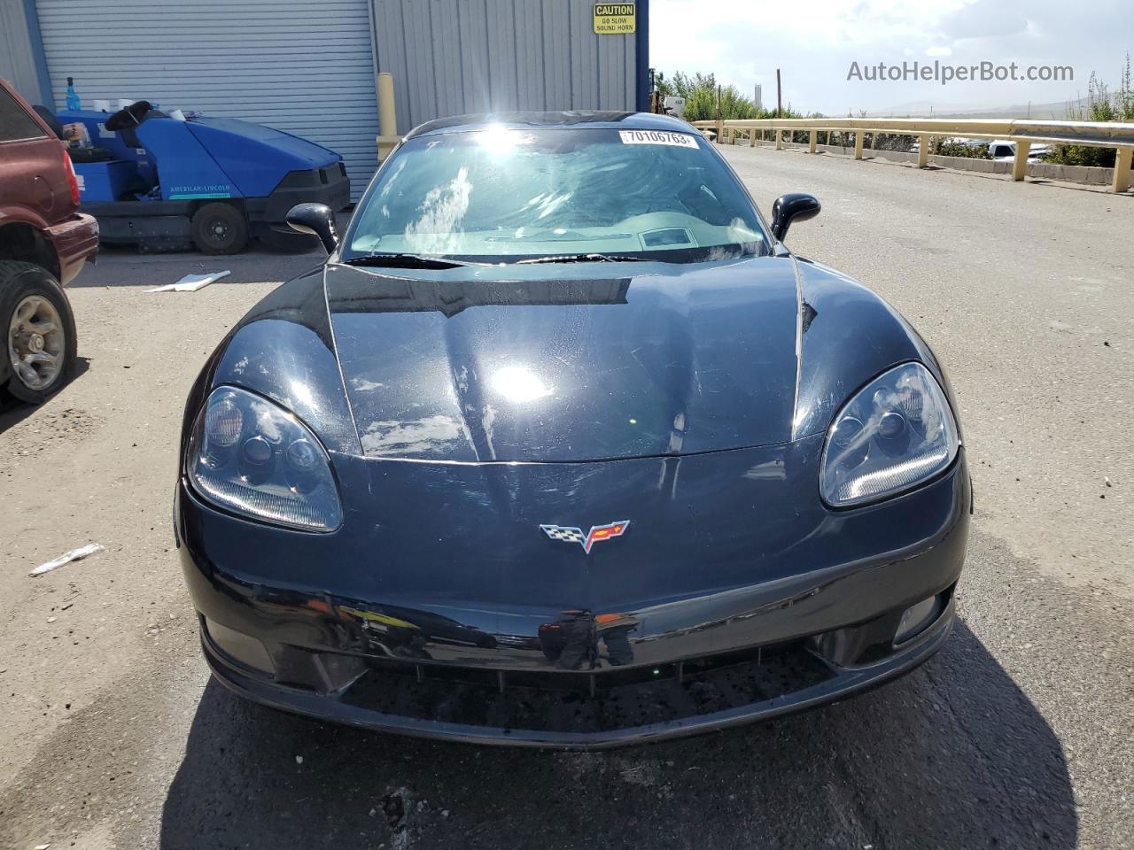 2006 Chevrolet Corvette  Black vin: 1G1YY26U065105952