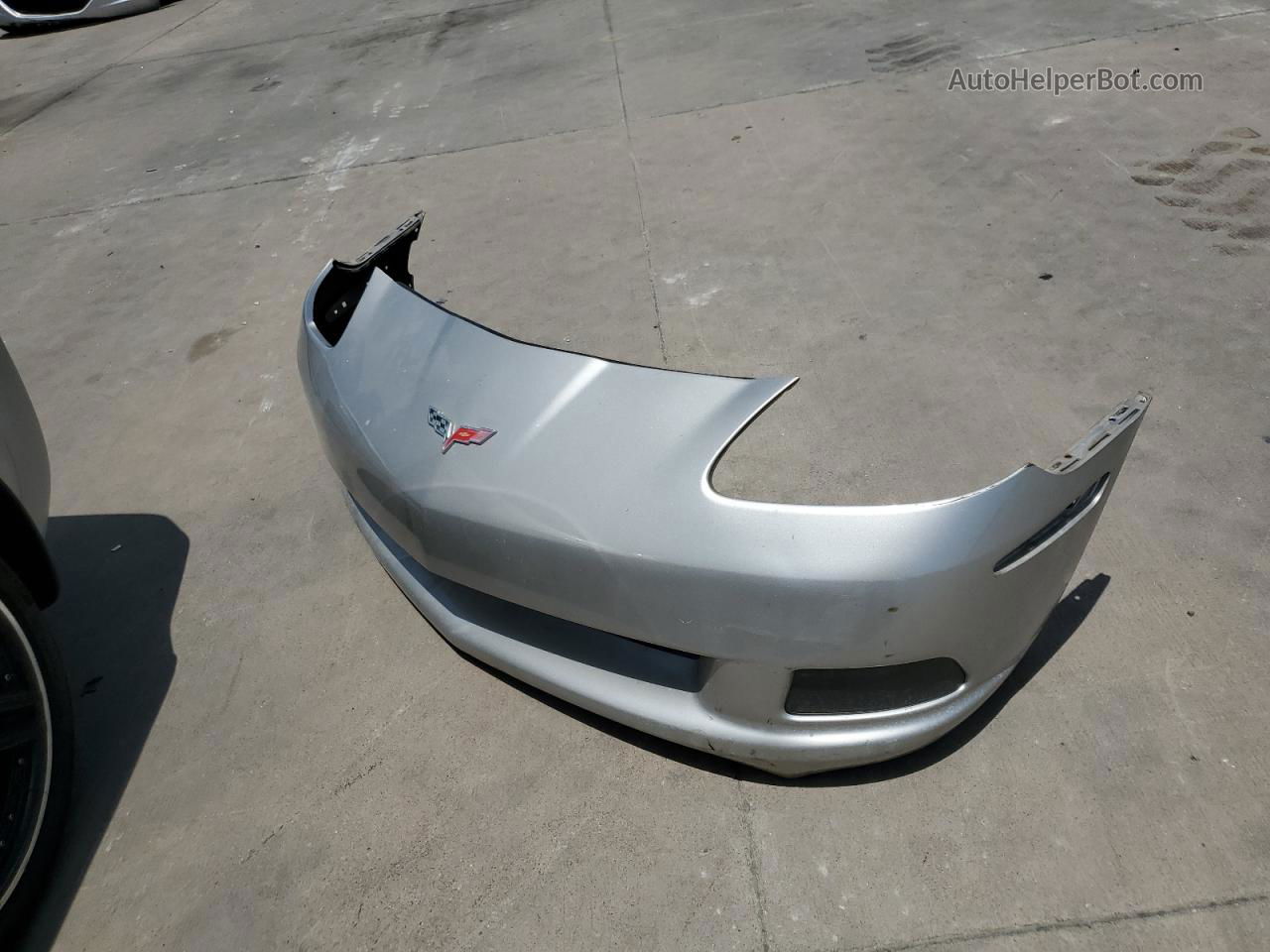 2006 Chevrolet Corvette  Серебряный vin: 1G1YY26U065126364