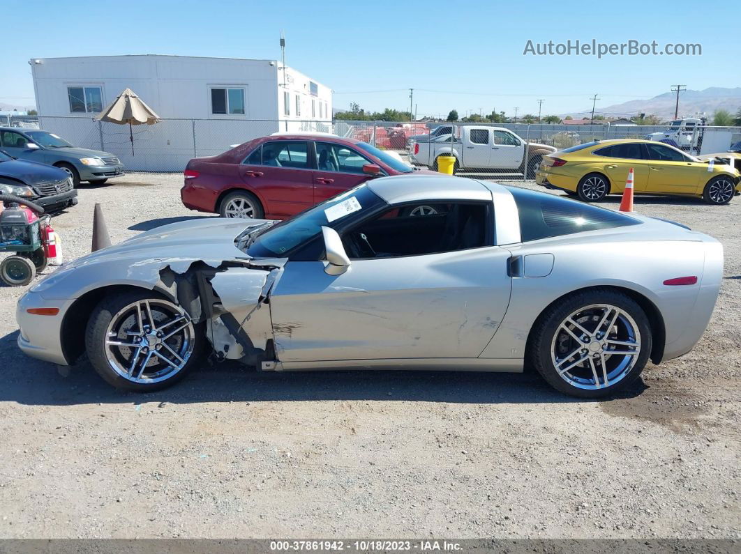 2006 Chevrolet Corvette   Silver vin: 1G1YY26U065129622