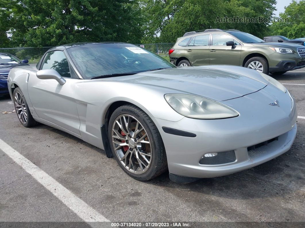 2006 Chevrolet Corvette   Silver vin: 1G1YY26U165119908