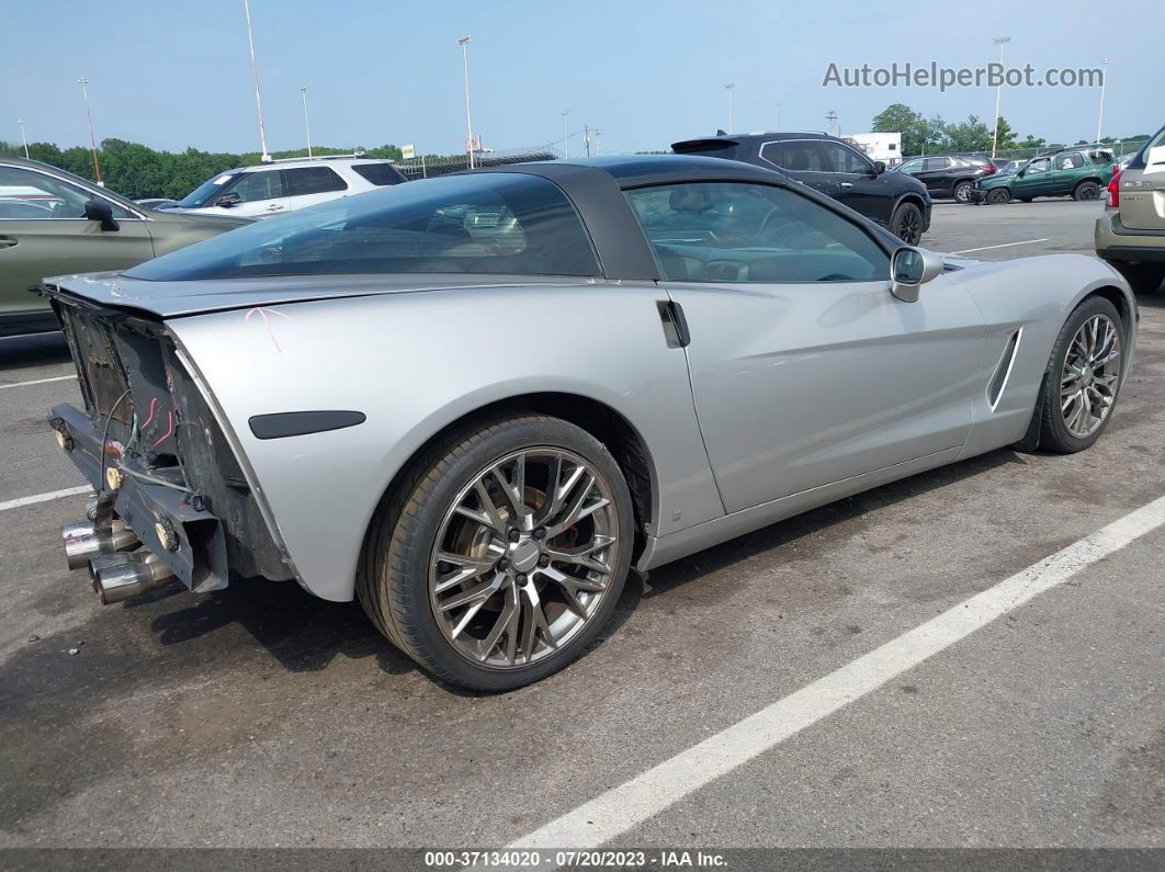 2006 Chevrolet Corvette   Silver vin: 1G1YY26U165119908