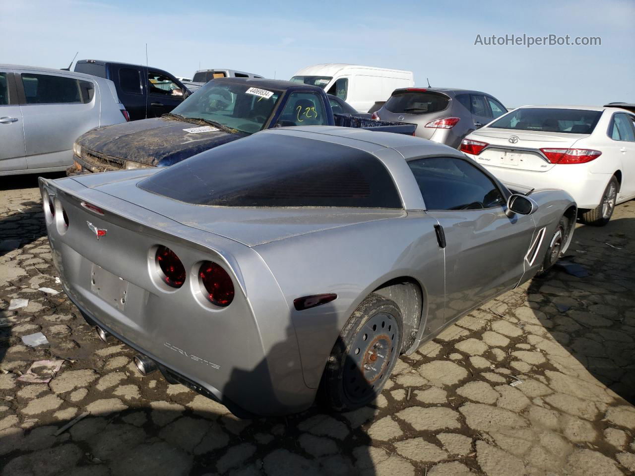 2006 Chevrolet Corvette  Silver vin: 1G1YY26U465109101