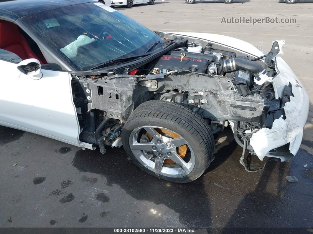 2006 Chevrolet Corvette White vin: 1G1YY26U465124228