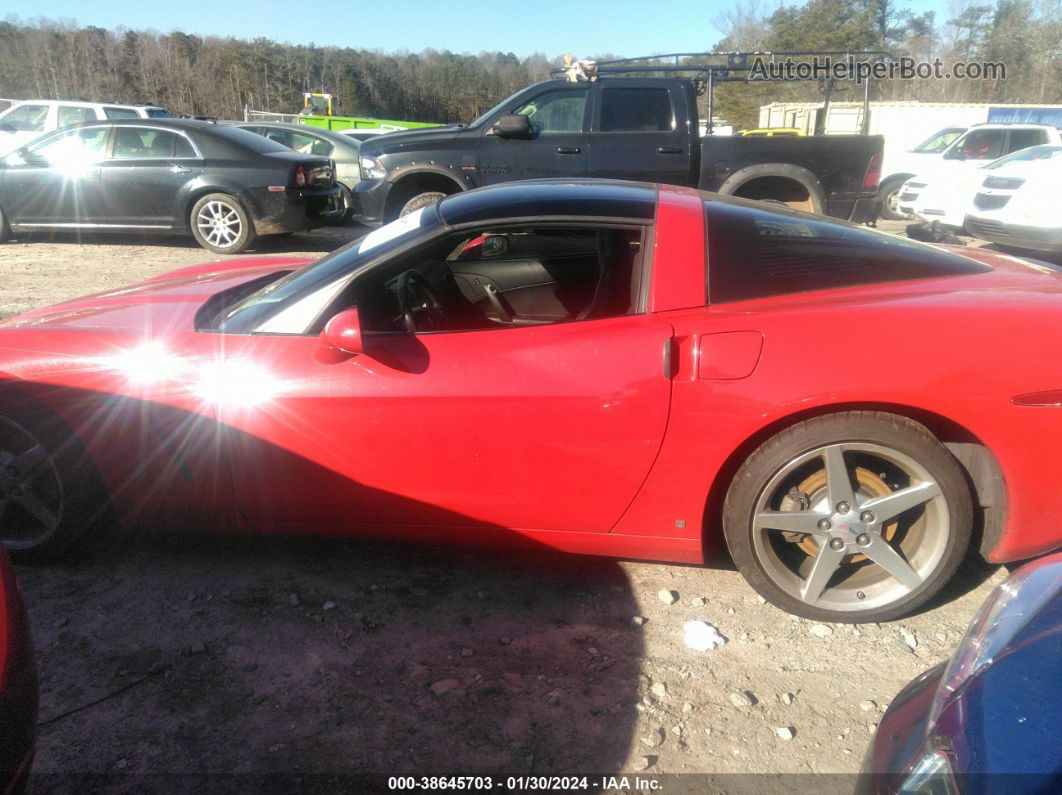 2006 Chevrolet Corvette   Red vin: 1G1YY26U565104957