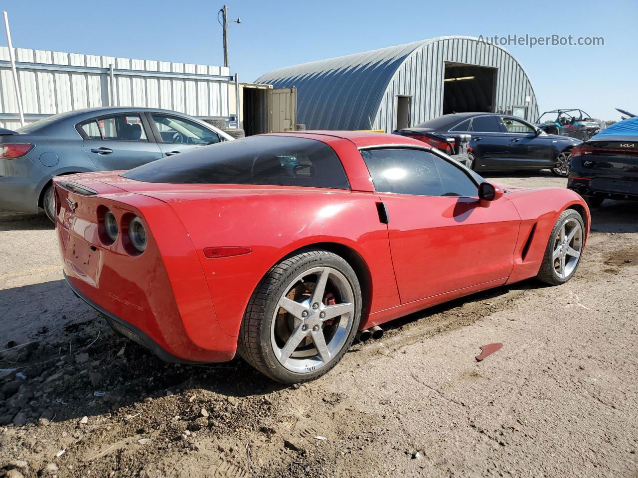 2006 Chevrolet Corvette  Red vin: 1G1YY26U865116925