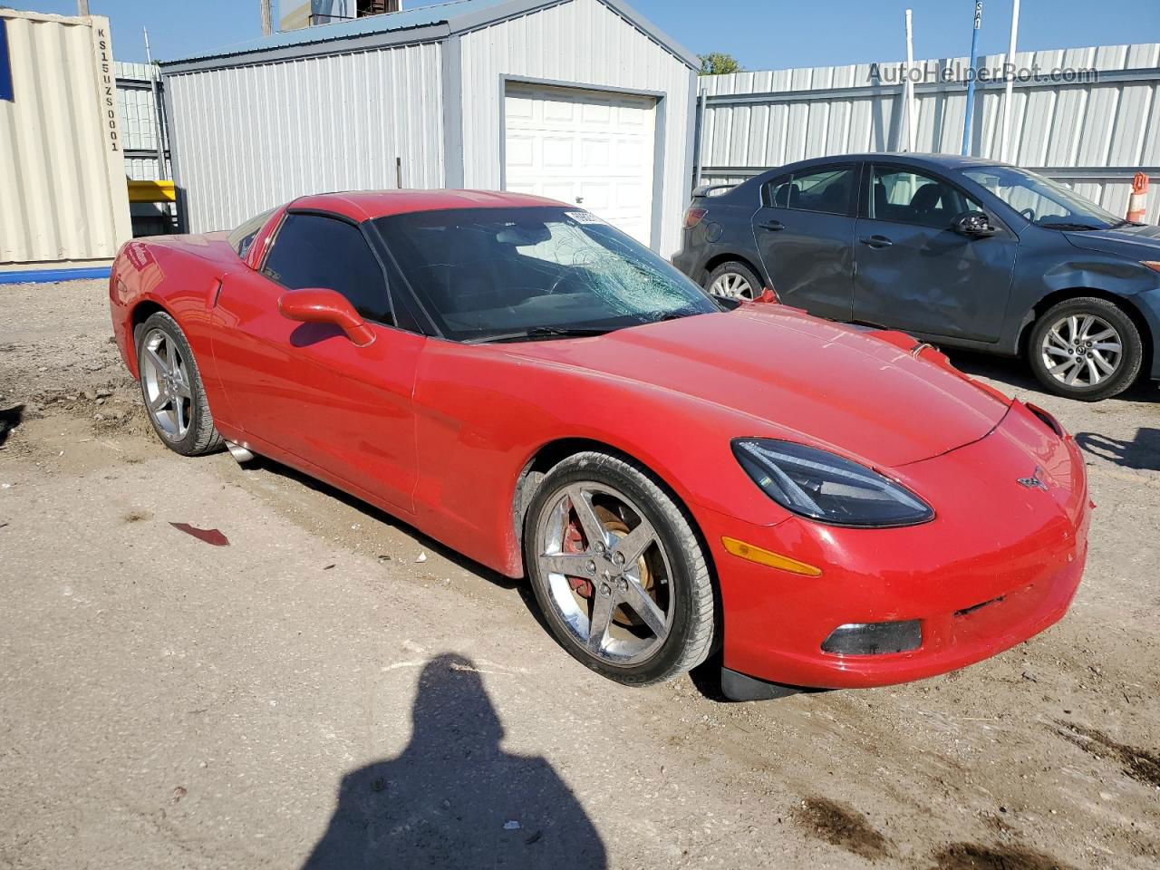 2006 Chevrolet Corvette  Red vin: 1G1YY26U865116925