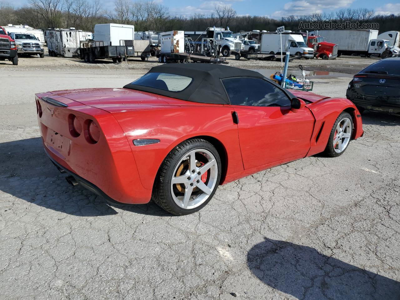 2006 Chevrolet Corvette  Red vin: 1G1YY36U065113863