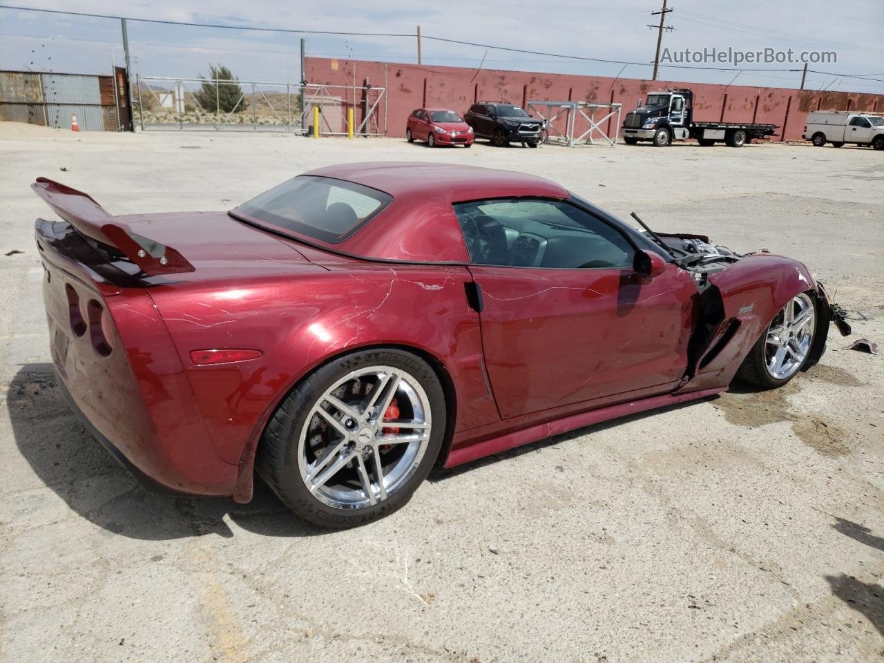 2006 Chevrolet Corvette  Темно-бордовый vin: 1G1YY36U465112747