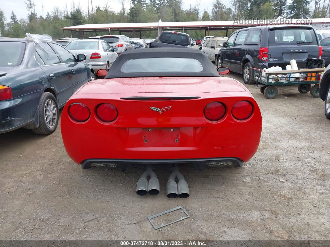 2006 Chevrolet Corvette   Red vin: 1G1YY36U565107539