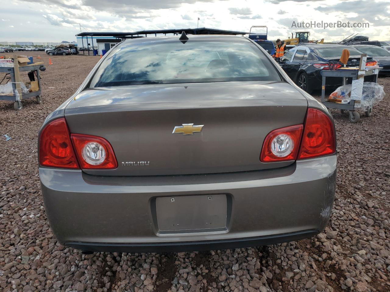 2012 Chevrolet Malibu Ls Серебряный vin: 1G1ZB5E00CF199262