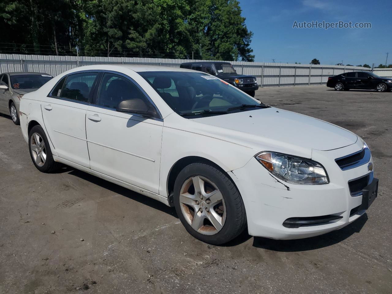 2012 Chevrolet Malibu Ls White vin: 1G1ZB5E04CF198423