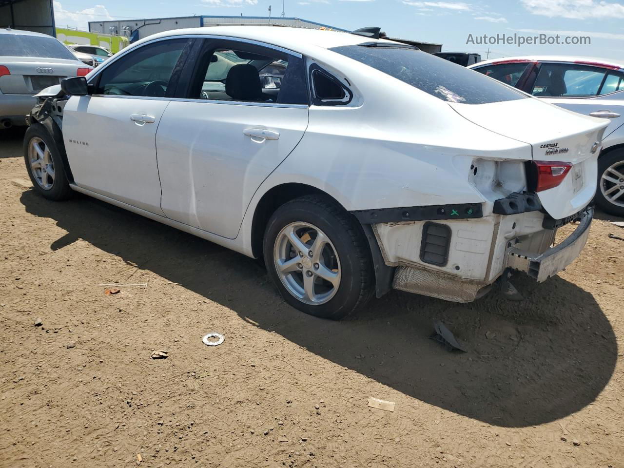 2017 Chevrolet Malibu Ls Белый vin: 1G1ZB5ST1HF167636