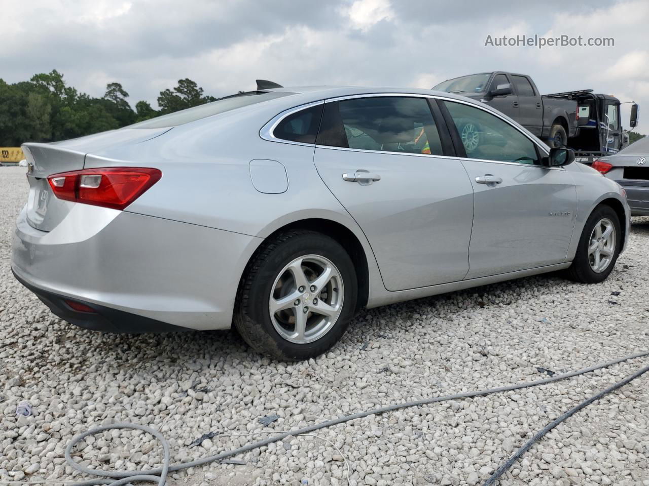 2017 Chevrolet Malibu Ls Silver vin: 1G1ZB5ST2HF236964