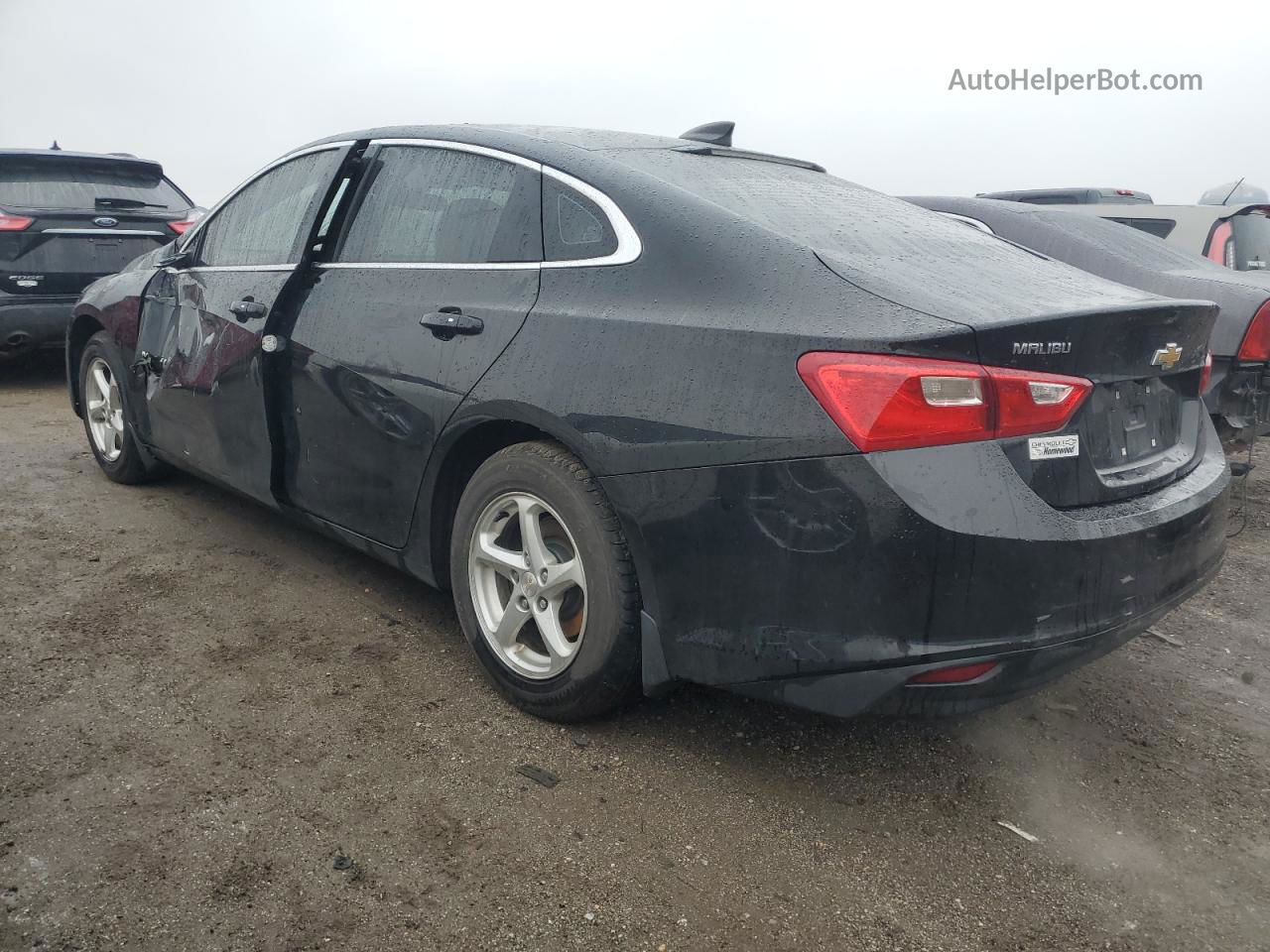 2018 Chevrolet Malibu Ls Черный vin: 1G1ZB5ST2JF218857