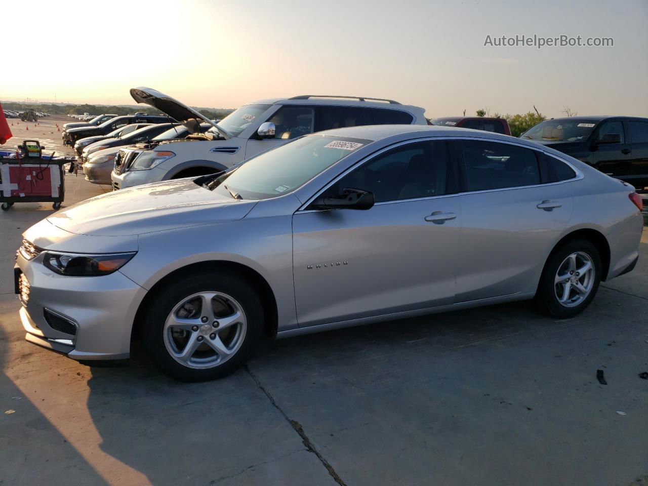 2018 Chevrolet Malibu Ls Silver vin: 1G1ZB5ST2JF292022