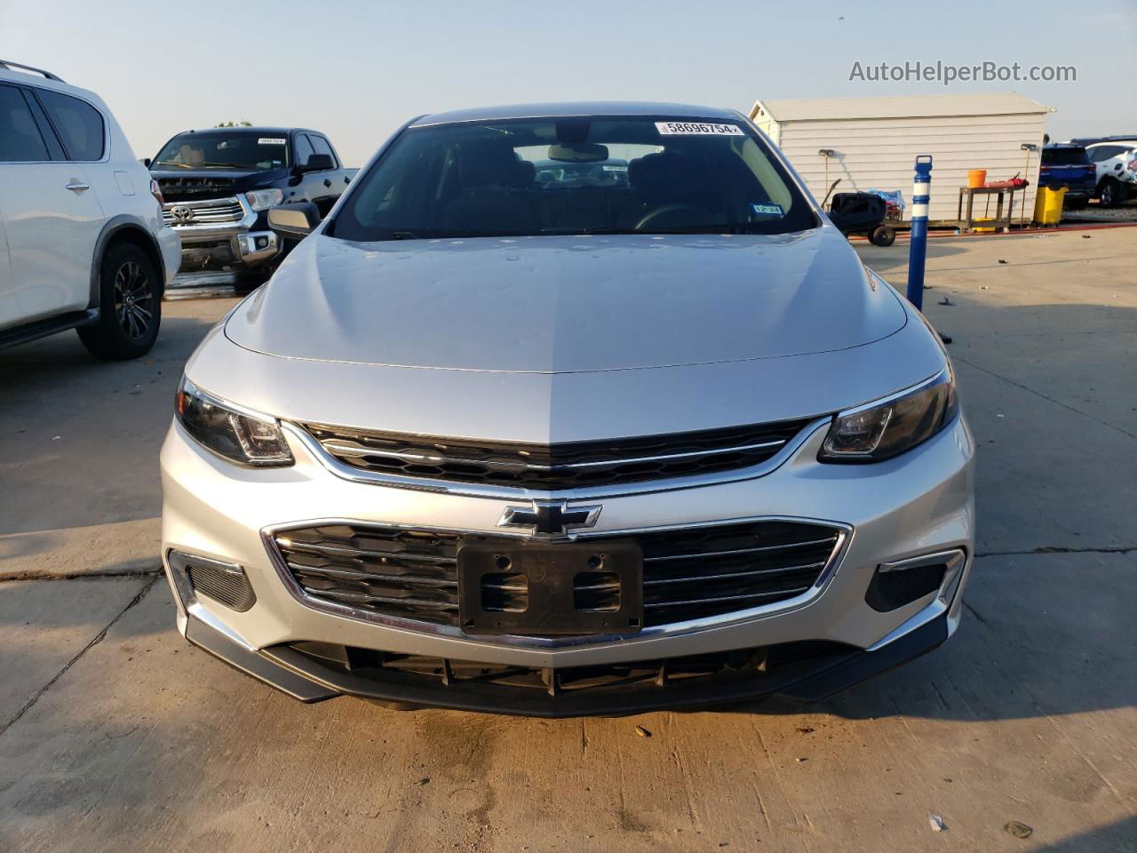 2018 Chevrolet Malibu Ls Silver vin: 1G1ZB5ST2JF292022