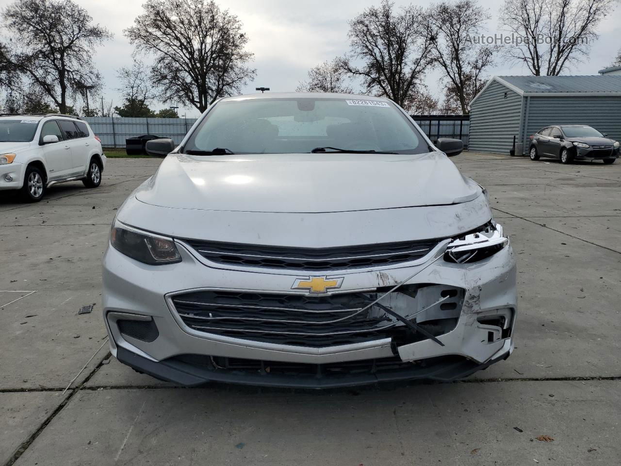 2017 Chevrolet Malibu Ls Серебряный vin: 1G1ZB5ST3HF190609