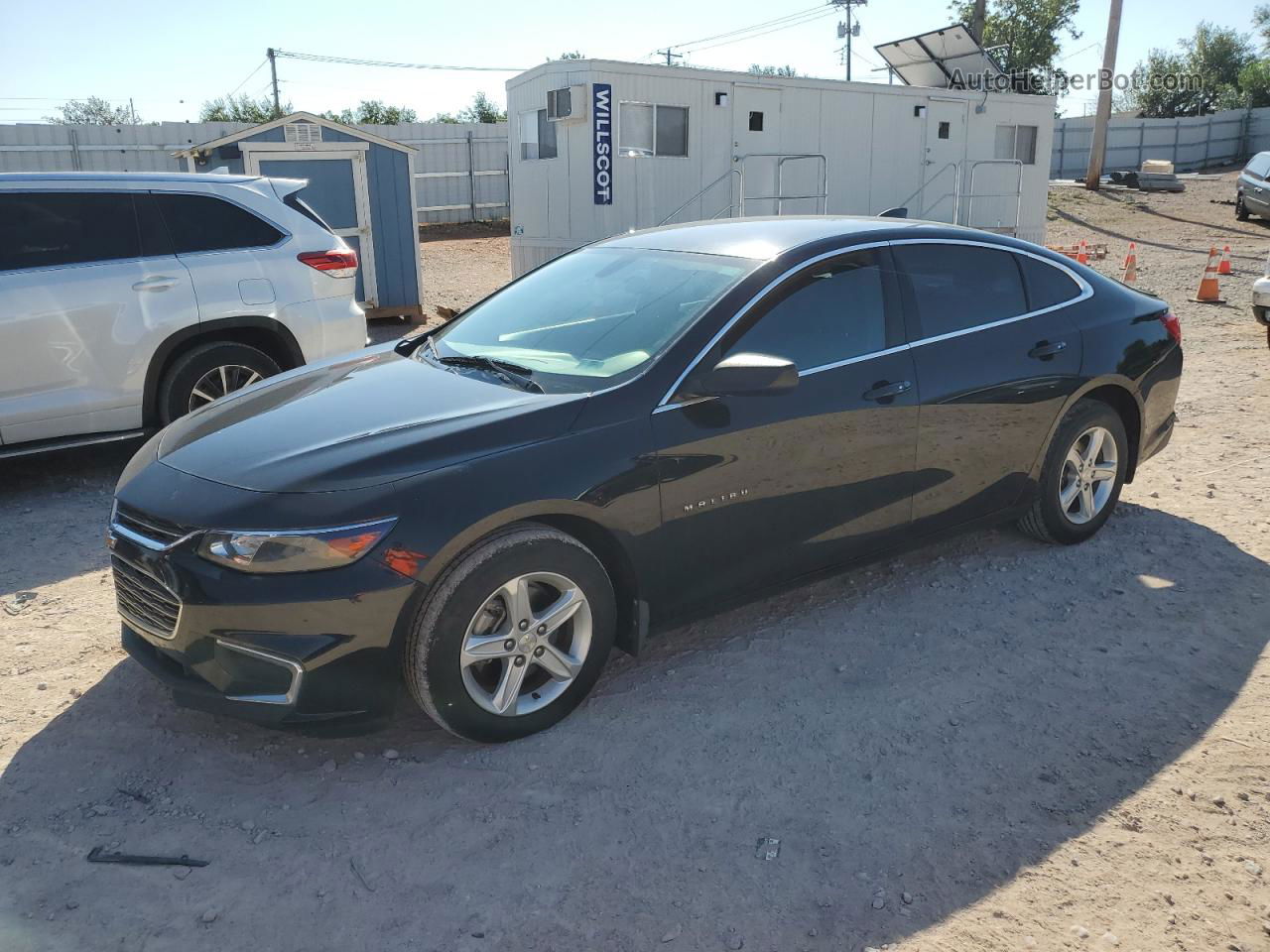 2018 Chevrolet Malibu Ls Черный vin: 1G1ZB5ST3JF292627