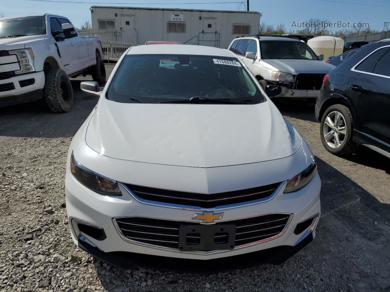 2018 Chevrolet Malibu Ls White vin: 1G1ZB5ST5JF282956