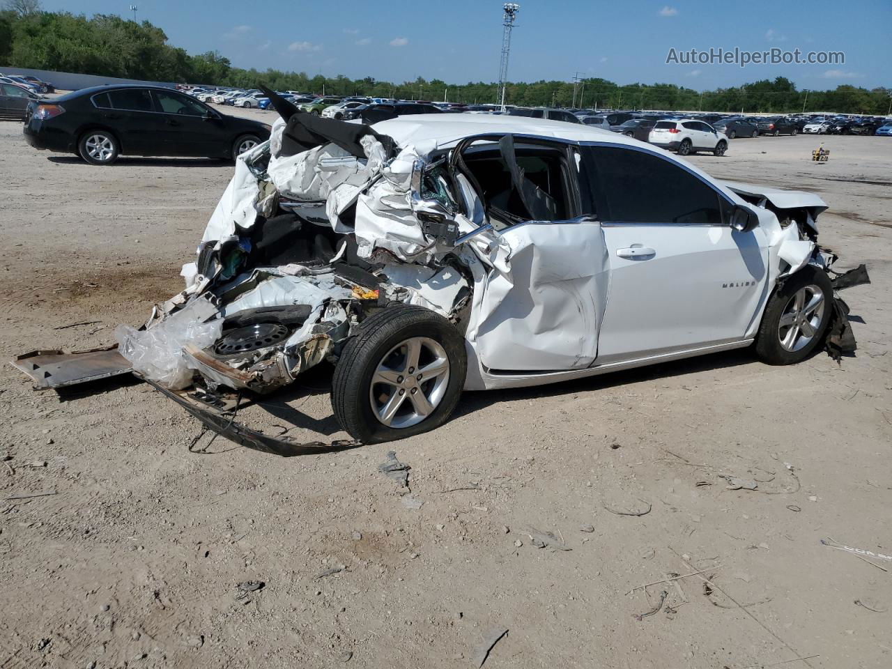 2021 Chevrolet Malibu Ls Белый vin: 1G1ZB5ST7MF033627