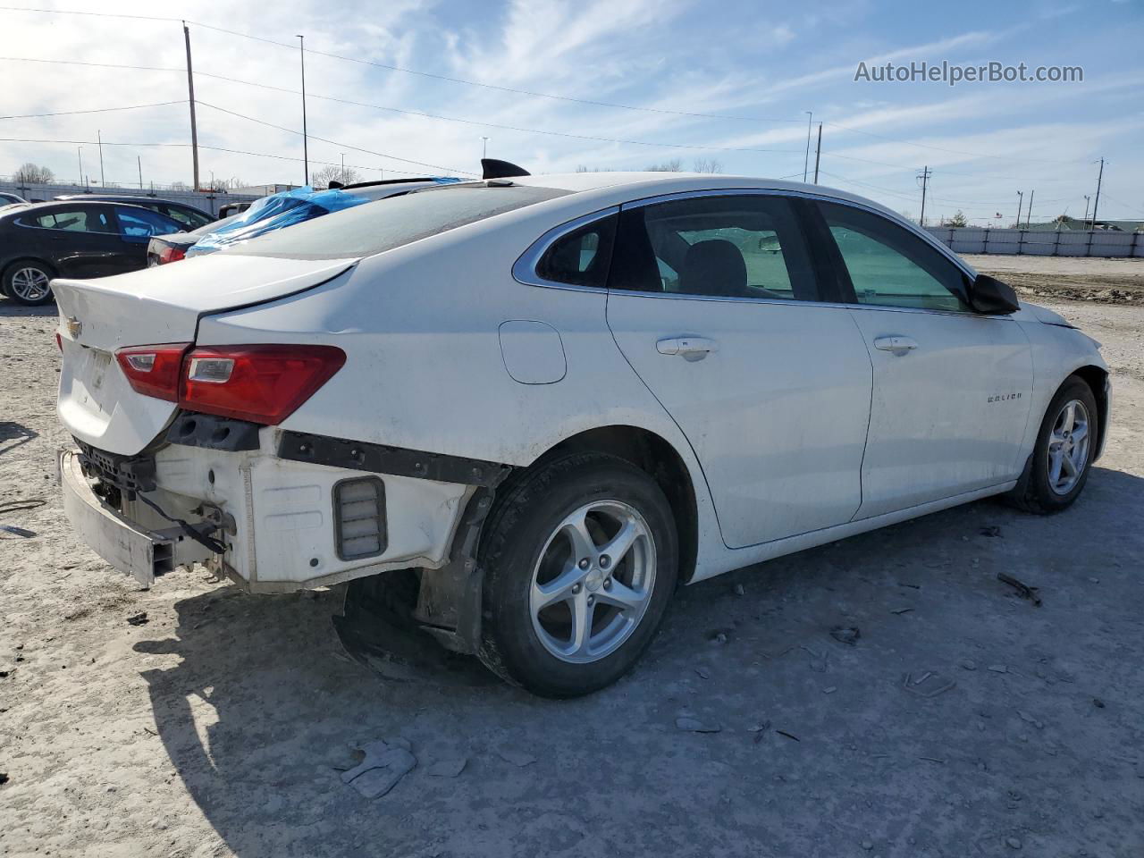 2017 Chevrolet Malibu Ls Белый vin: 1G1ZB5ST9HF291962