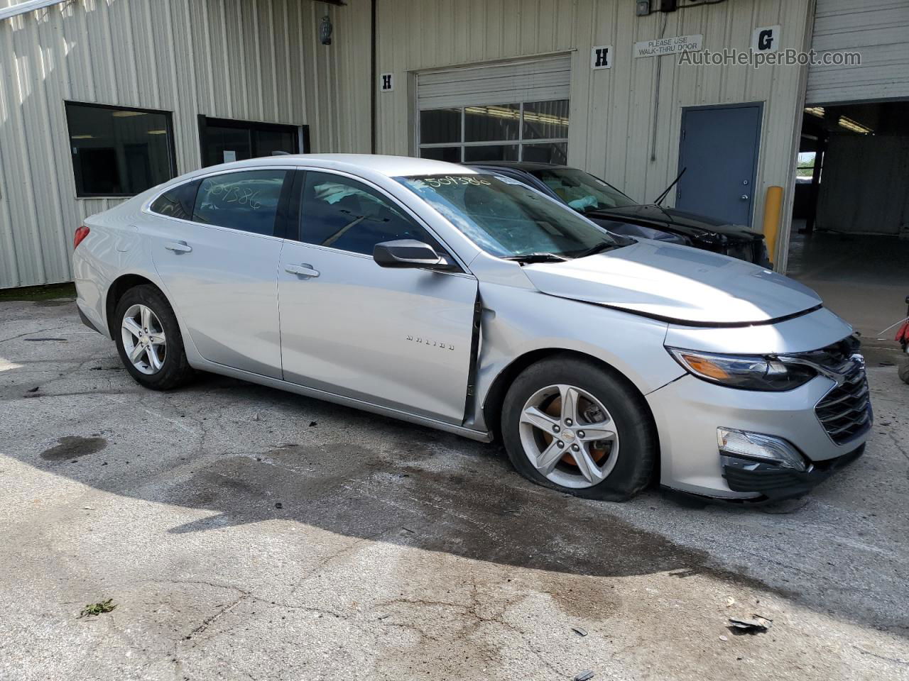 2021 Chevrolet Malibu Ls Silver vin: 1G1ZC5ST5MF039925