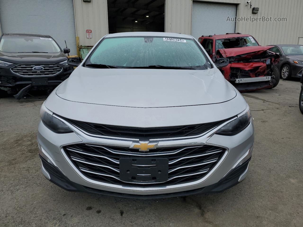 2021 Chevrolet Malibu Ls Серебряный vin: 1G1ZC5STXMF081734