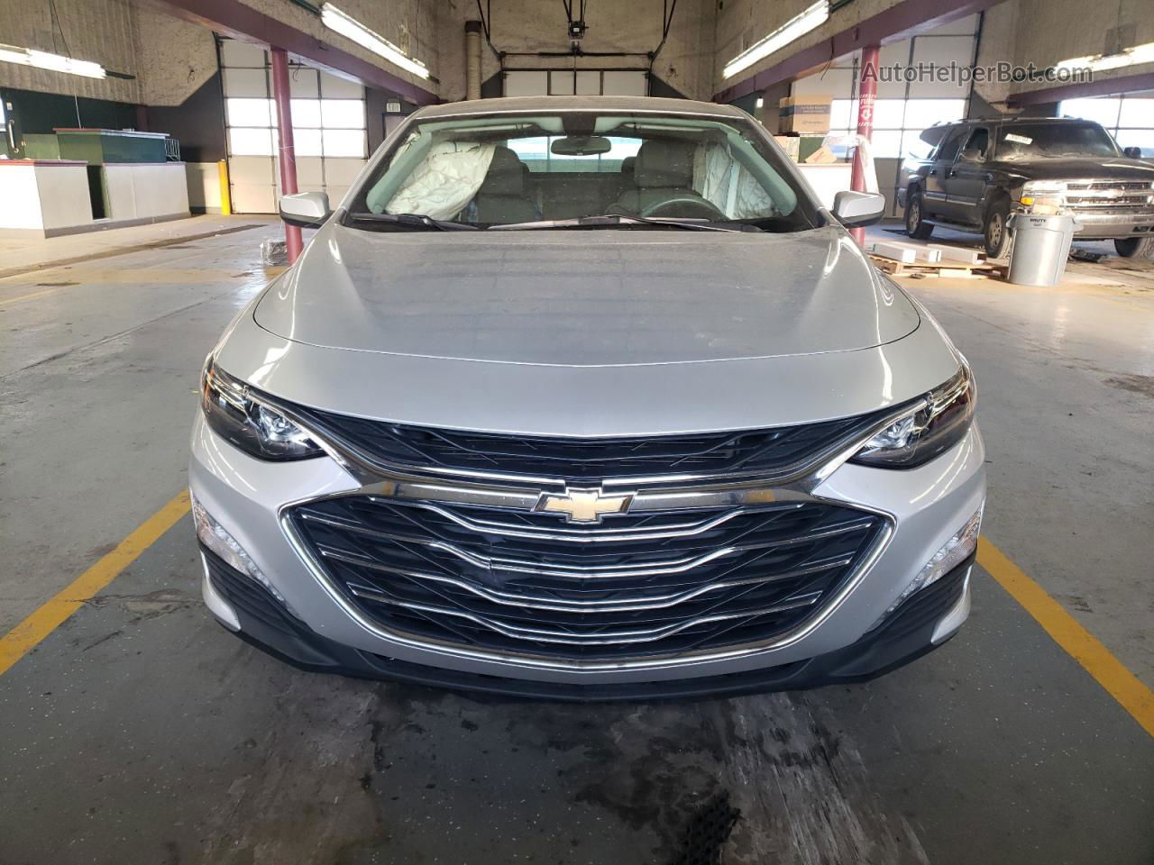 2021 Chevrolet Malibu Lt Серебряный vin: 1G1ZD5ST0MF073462