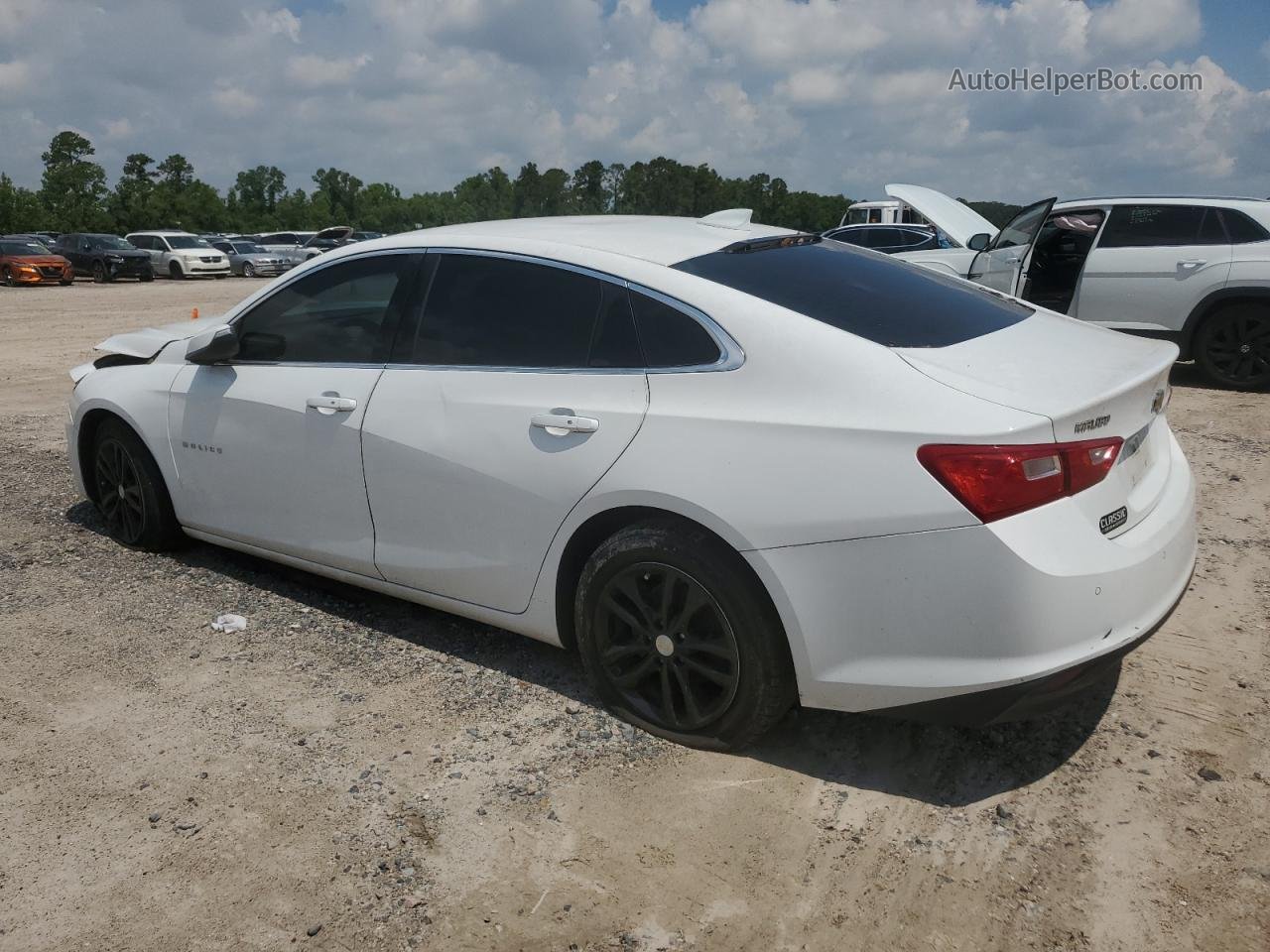 2018 Chevrolet Malibu Lt White vin: 1G1ZD5ST1JF184565