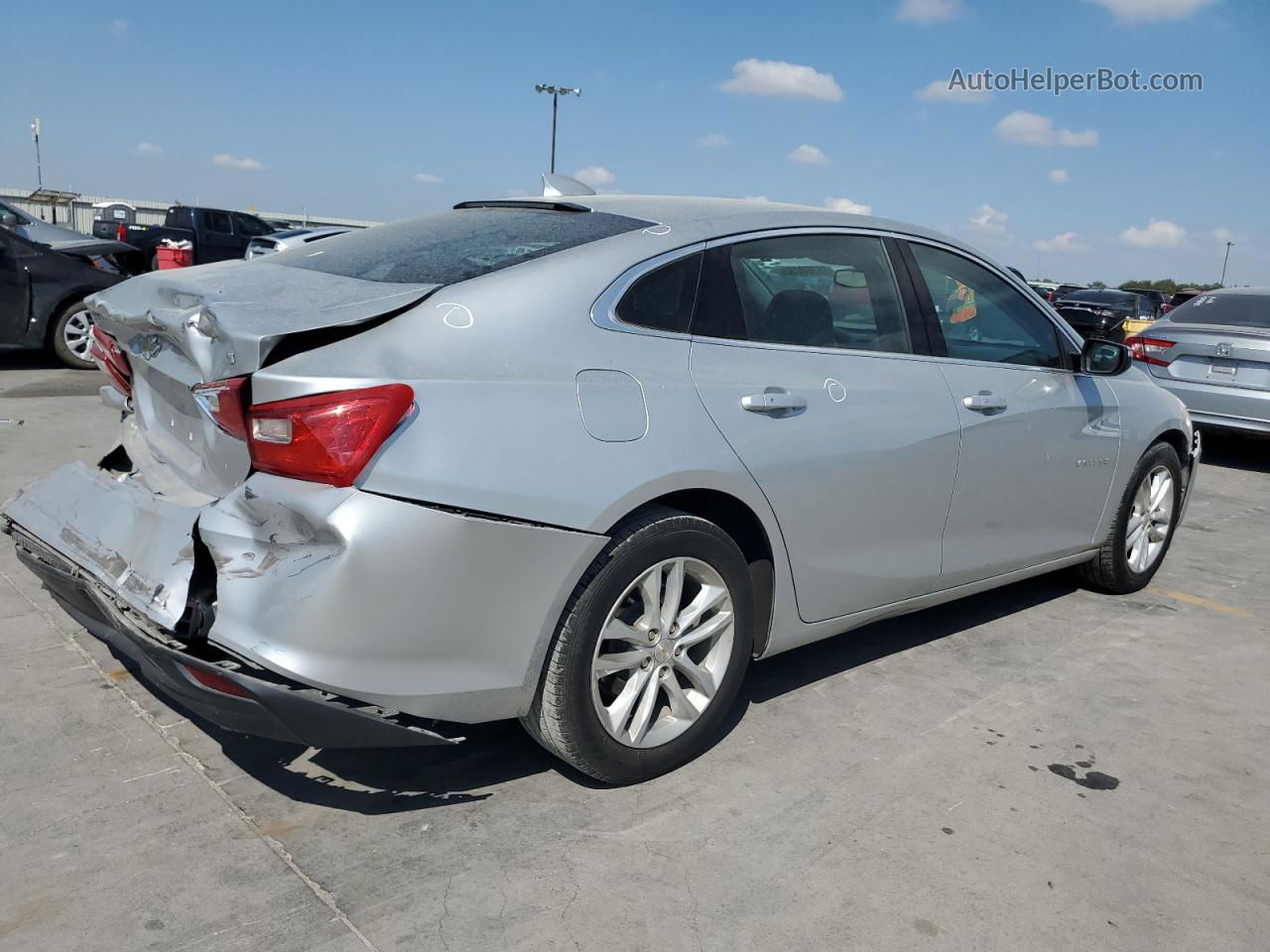 2018 Chevrolet Malibu Lt Silver vin: 1G1ZD5ST1JF199549