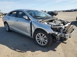 2018 Chevrolet Malibu Lt Серебряный vin: 1G1ZD5ST1JF226572