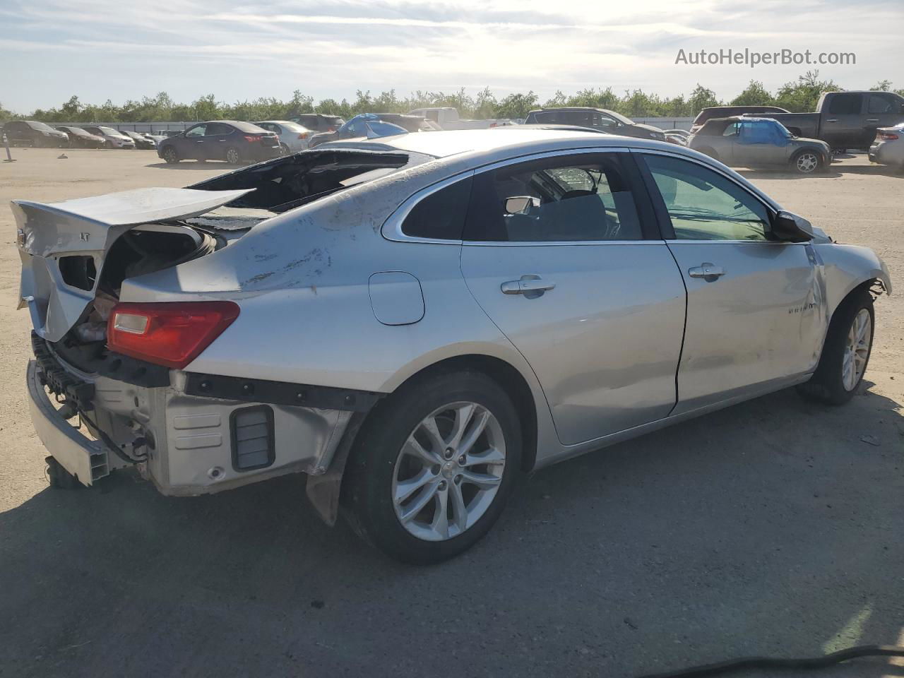 2018 Chevrolet Malibu Lt Серебряный vin: 1G1ZD5ST1JF226572