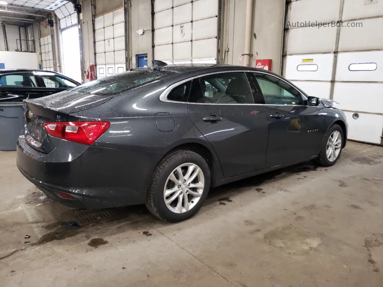 2018 Chevrolet Malibu Lt Gray vin: 1G1ZD5ST2JF257815