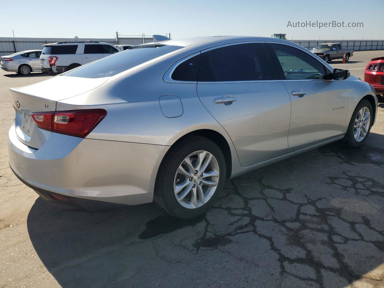 2018 Chevrolet Malibu Lt Silver vin: 1G1ZD5ST3JF124870