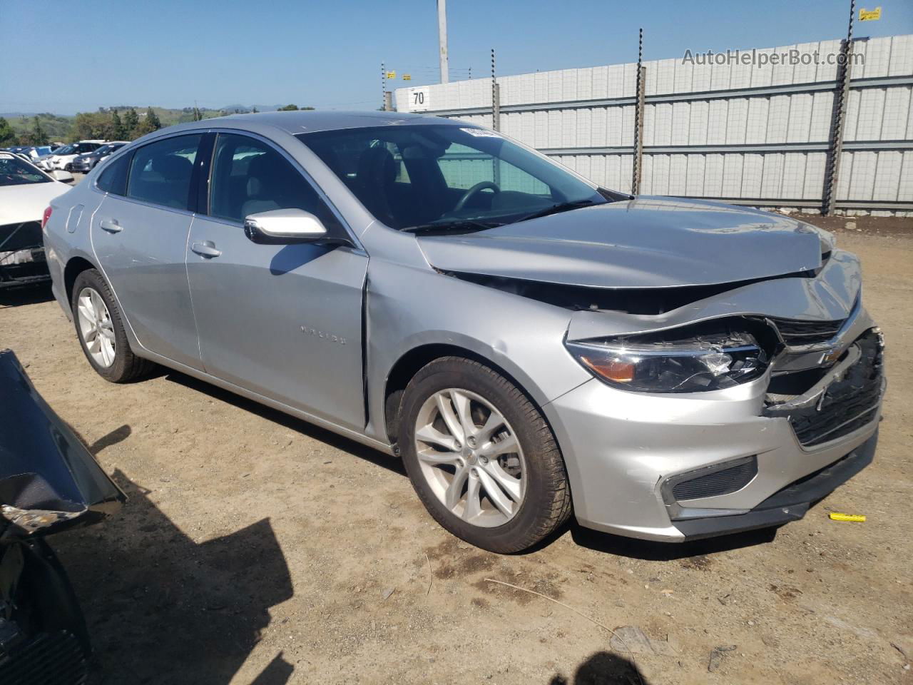 2018 Chevrolet Malibu Lt Серебряный vin: 1G1ZD5ST3JF139143