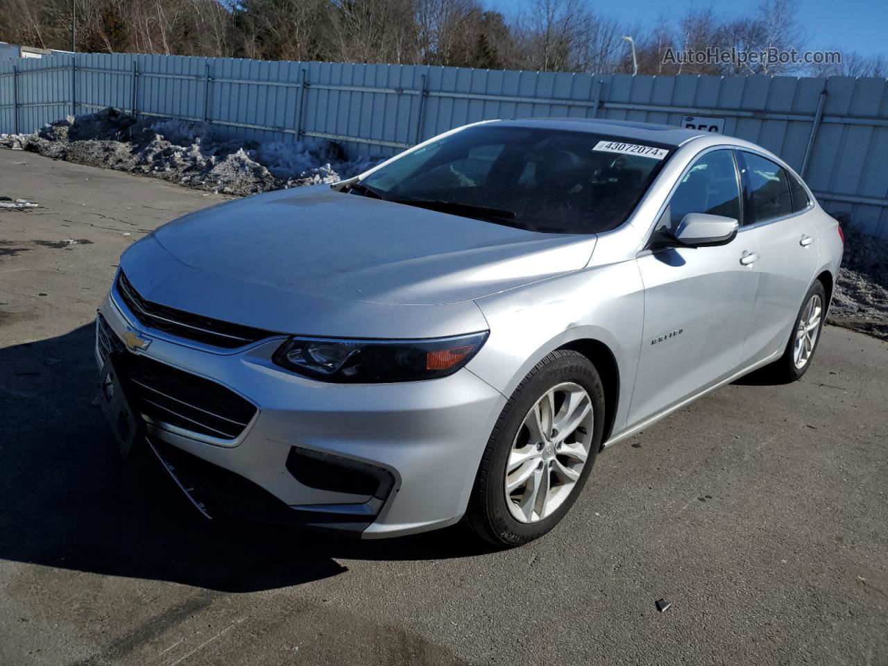 2018 Chevrolet Malibu Lt Silver vin: 1G1ZD5ST5JF151200