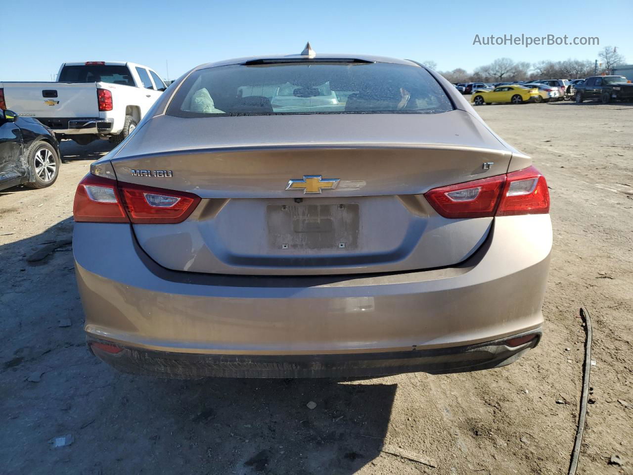 2018 Chevrolet Malibu Lt Tan vin: 1G1ZD5ST6JF186439