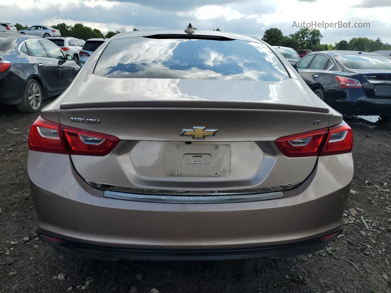 2018 Chevrolet Malibu Lt Tan vin: 1G1ZD5ST8JF275204