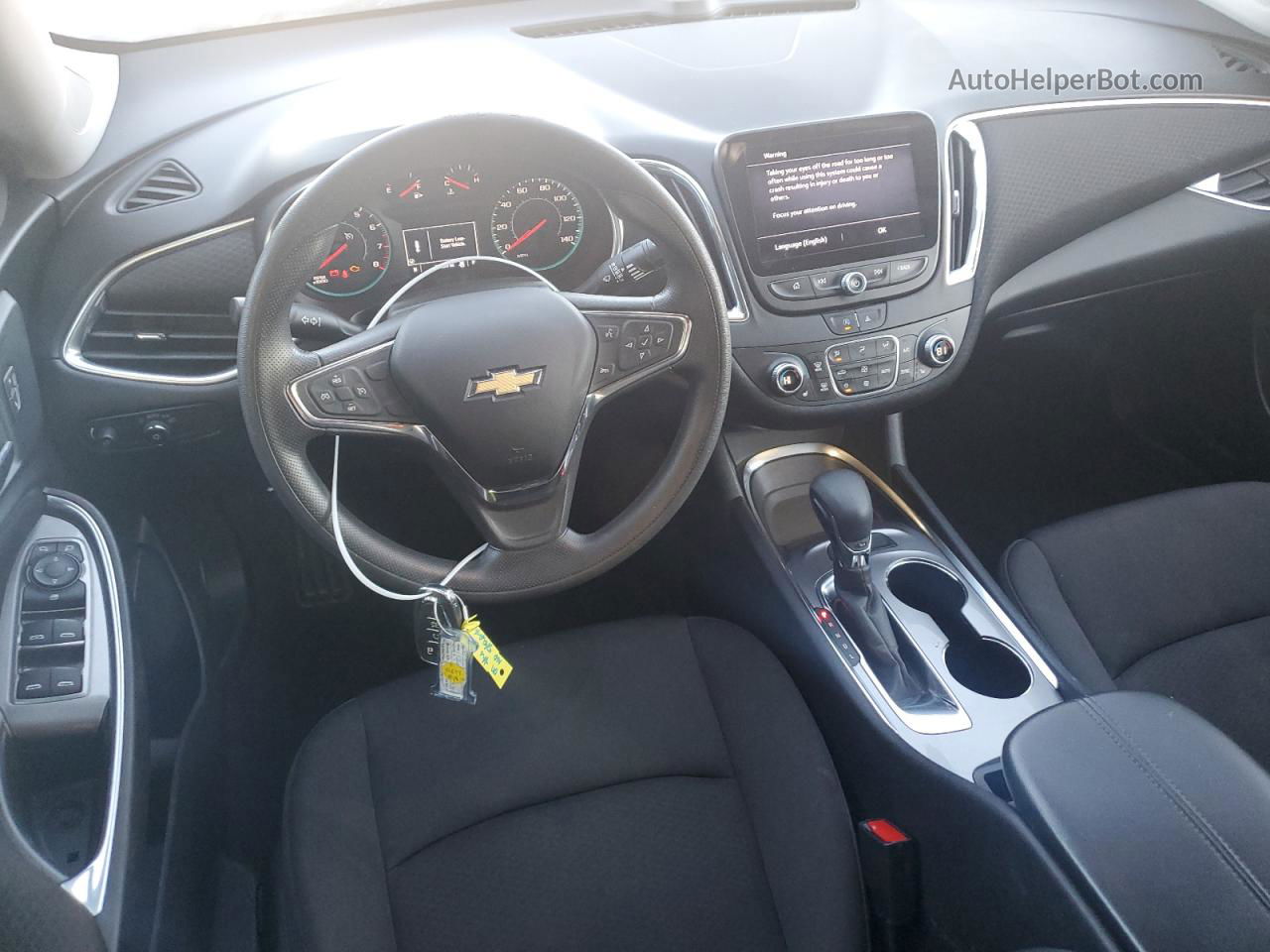 2021 Chevrolet Malibu Lt Белый vin: 1G1ZD5ST8MF061687