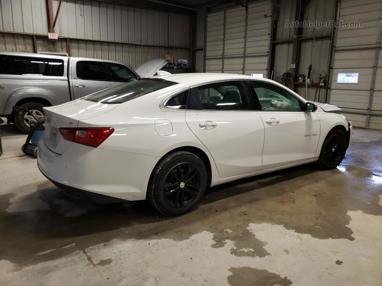 2018 Chevrolet Malibu Lt White vin: 1G1ZD5ST9JF140801