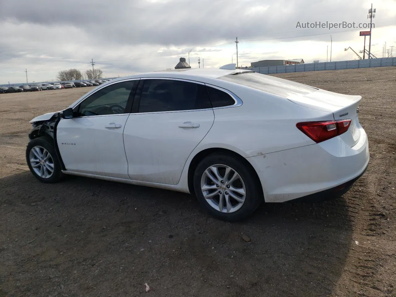 2018 Chevrolet Malibu Lt White vin: 1G1ZD5ST9JF236444