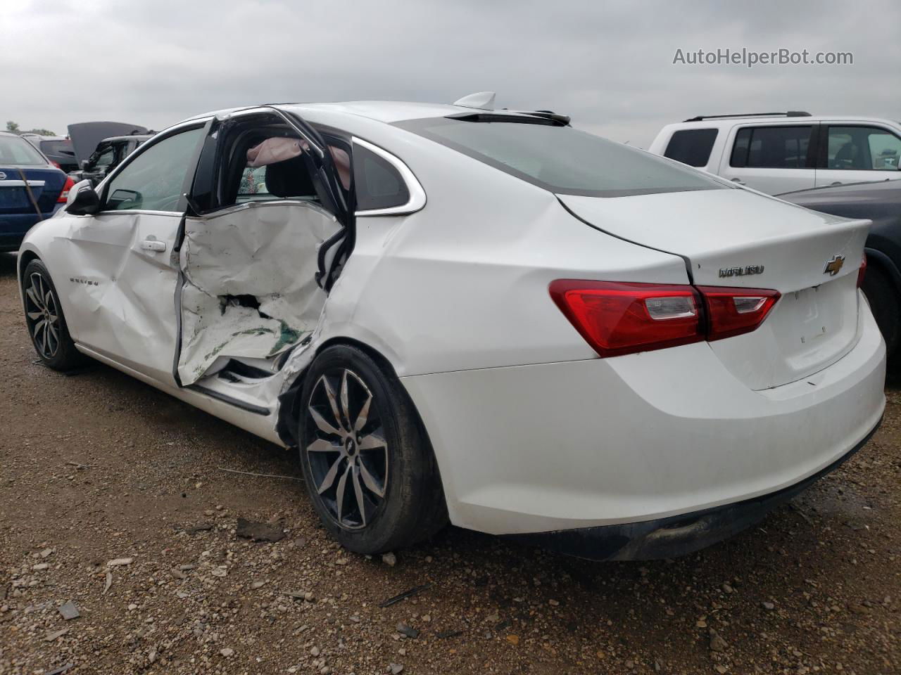 2017 Chevrolet Malibu Lt Белый vin: 1G1ZE5ST0HF150012