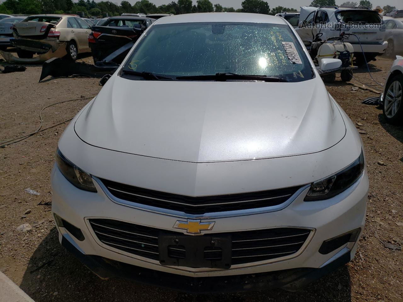 2017 Chevrolet Malibu Lt Белый vin: 1G1ZE5ST1HF110778