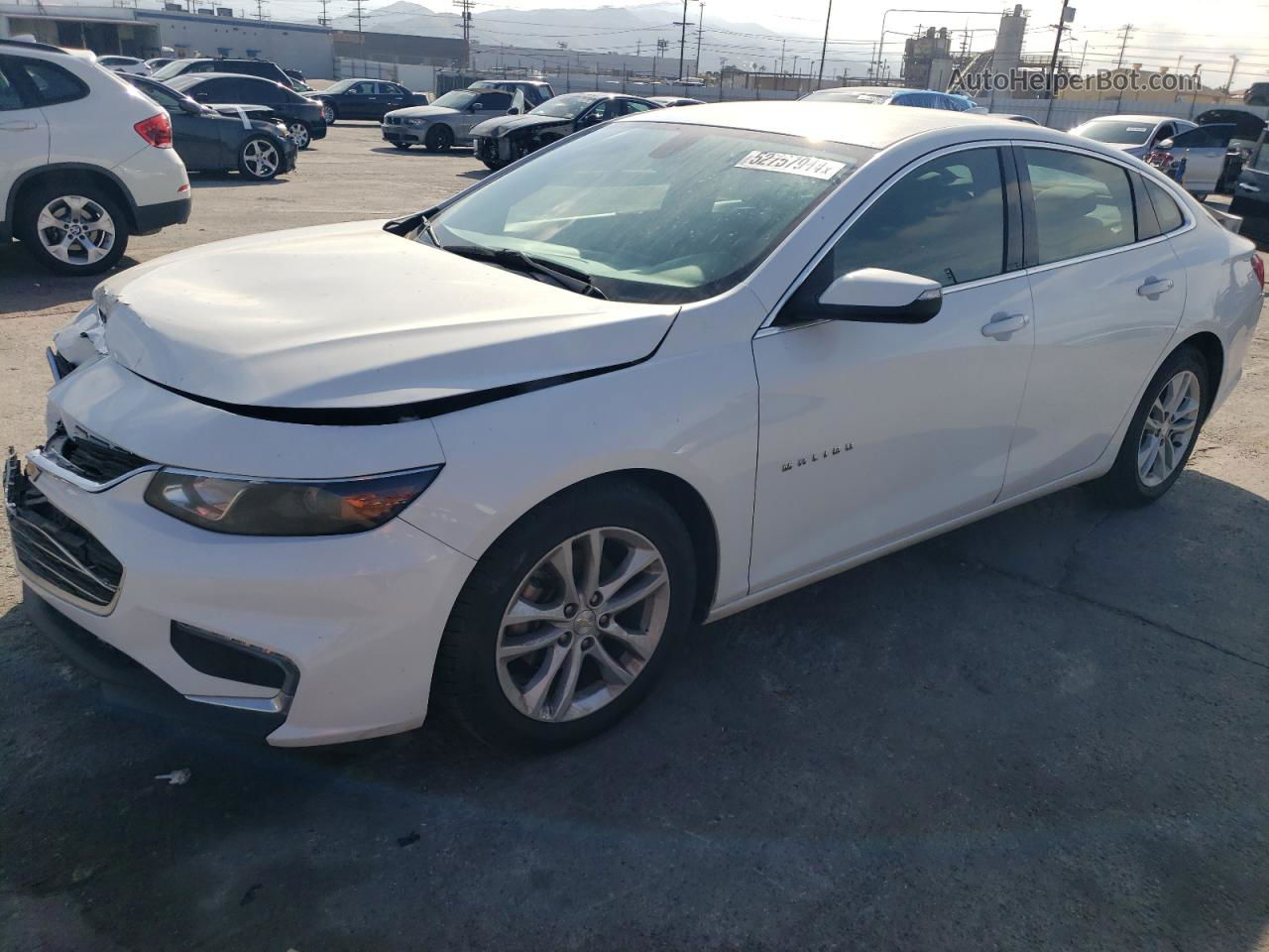 2017 Chevrolet Malibu Lt White vin: 1G1ZE5ST2HF116525